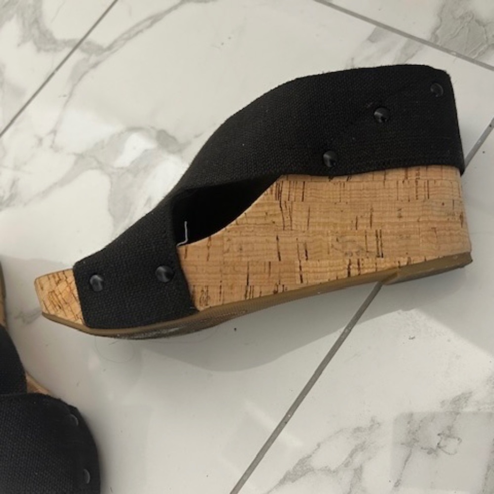 Lucky Brand Miller 2 Black Canvas l Cork Wedge Heel l Sz 7.5